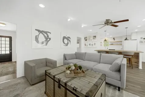 5474 Imogene Street Houston TX 77096