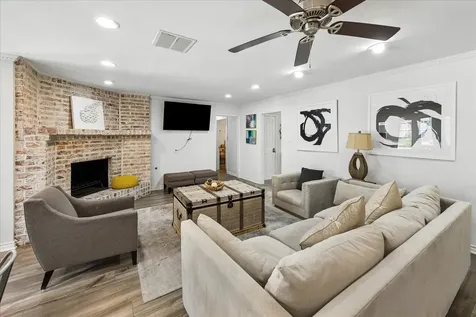 5474 Imogene Street Houston TX 77096