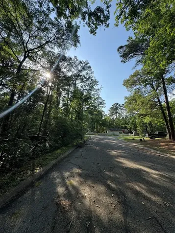 Sioux Court Huntsville TX 77320
