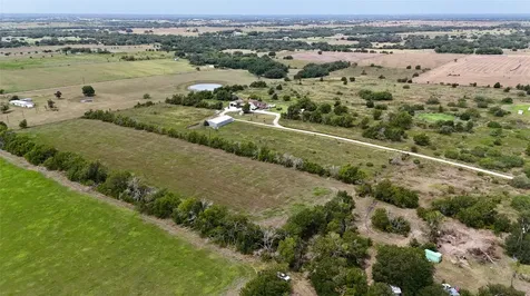 Tract 5 Company Field Road Schulenburg TX 78956