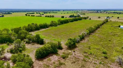 Tract 5 Company Field Road Schulenburg TX 78956
