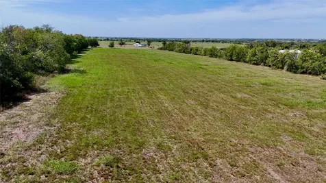 Tract 5 Company Field Road Schulenburg TX 78956