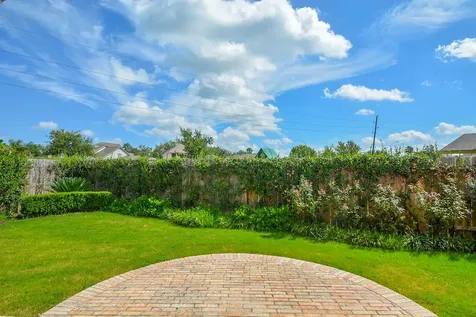 6411 Edinburgh Court Sugar Land TX 77479