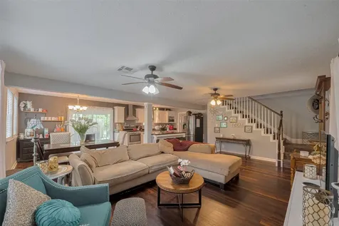 5514 Avenue M Santa Fe TX 77510
