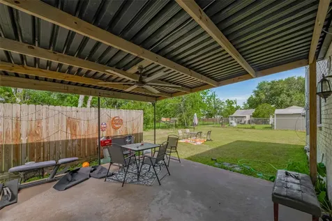 5514 Avenue M Santa Fe TX 77510