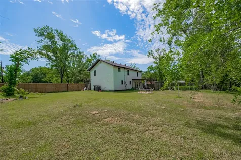 5514 Avenue M Santa Fe TX 77510