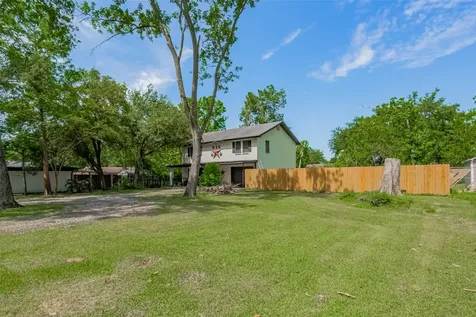 5514 Avenue M Santa Fe TX 77510