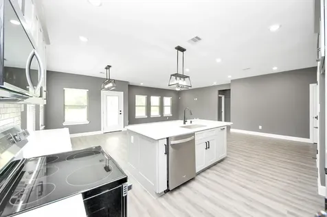 601 Lily Street Prairie View TX 77484