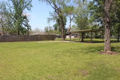 707 Alice Street Sweeny TX 77480