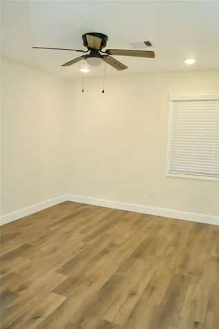 2405 Byron Avenue Pearland TX 77581
