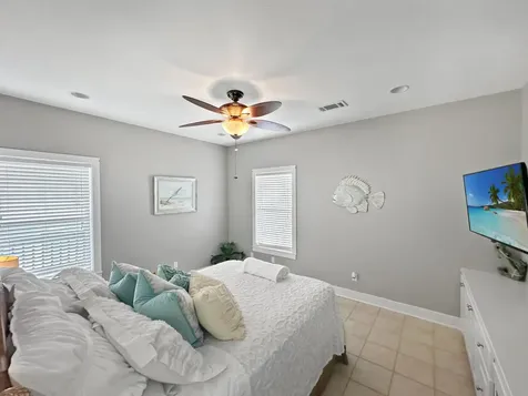 944 Raymond Crystal Beach TX 77650