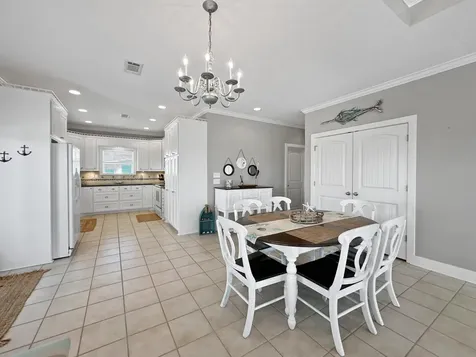 944 Raymond Crystal Beach TX 77650
