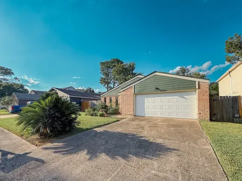 3306 Hunterwood Drive Missouri City TX 77459