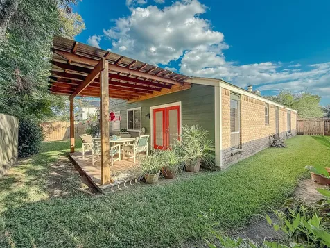 3306 Hunterwood Drive Missouri City TX 77459
