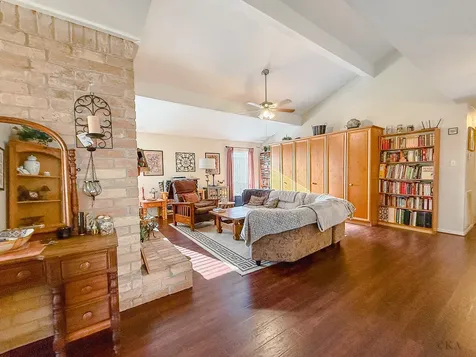 3306 Hunterwood Drive Missouri City TX 77459