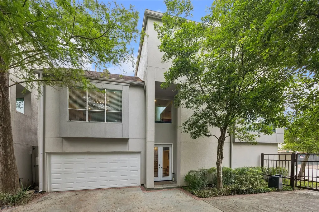 3111 Greenbriar Drive G Houston TX 77098