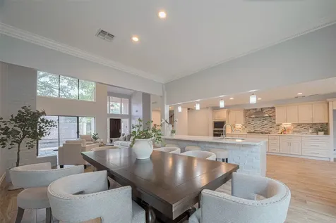 15600 Barkers Landing Road 20 Houston TX 77079