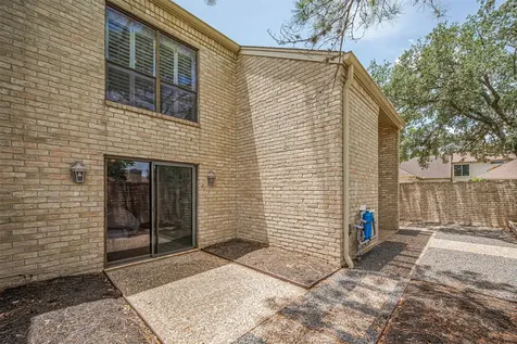 15600 Barkers Landing Road 20 Houston TX 77079