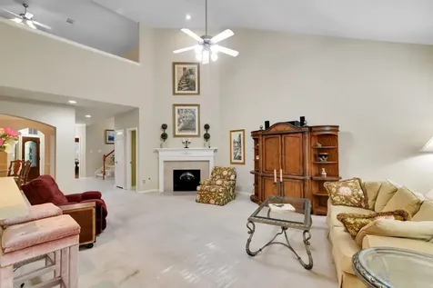 10 Clarewood Court The Woodlands TX 77385