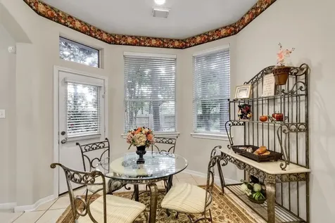10 Clarewood Court The Woodlands TX 77385