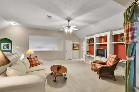 10 Clarewood Court The Woodlands TX 77385