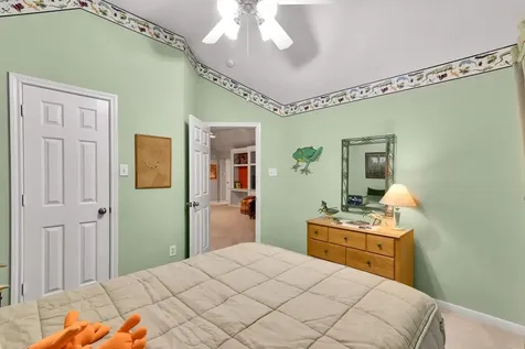 10 Clarewood Court The Woodlands TX 77385