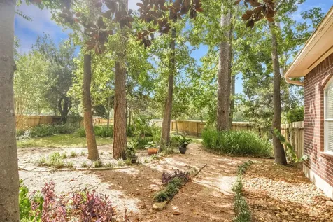 10 Clarewood Court The Woodlands TX 77385
