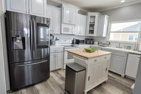 2296 Martinique Crystal Beach TX 77650