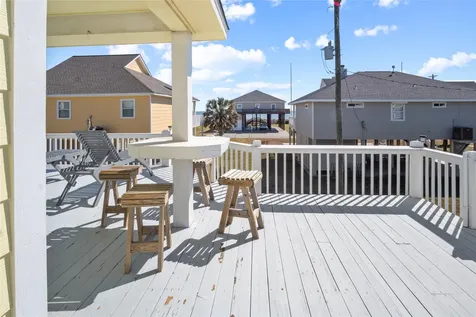 2296 Martinique Crystal Beach TX 77650