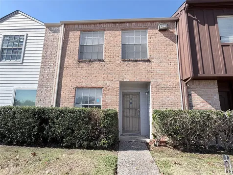 9200 W Bellfort Street 98 Houston TX 77031