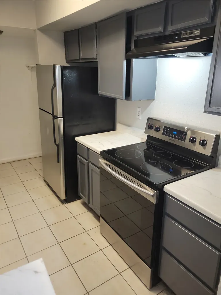 7200 W T C Jester Boulevard 2403 Houston TX 77088