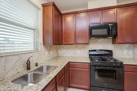 2206 Argos Drive Missouri City TX 77459