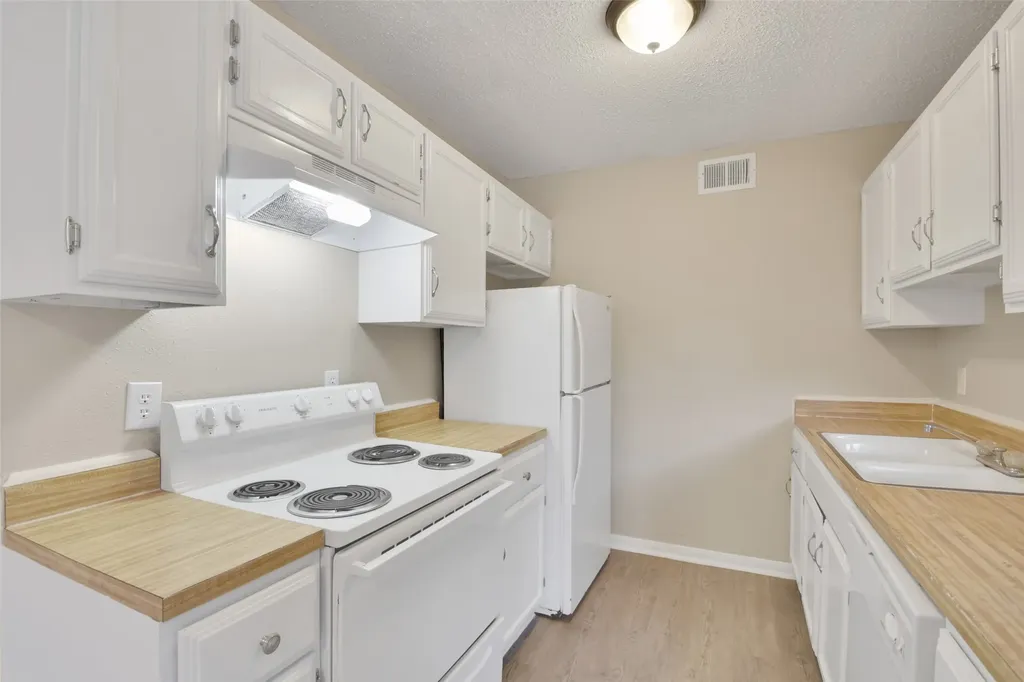 1300 Baker Avenue A3 Bryan TX 77803