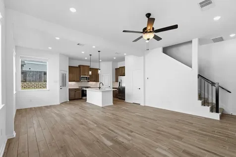 110 West Coralburst Loop Montgomery TX 77316