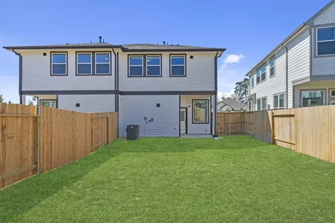 110 West Coralburst Loop Montgomery TX 77316