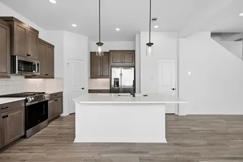 110 West Coralburst Loop Montgomery TX 77316