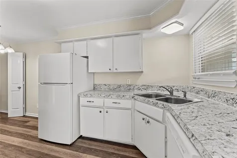 102 Strand Street 16 Galveston TX 77550