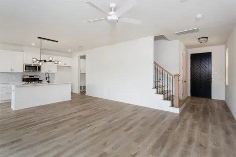 1266 Oakmont Bend Drive Houston TX 77091