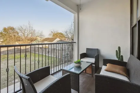 6617 Del Rio Street C Houston TX 77021