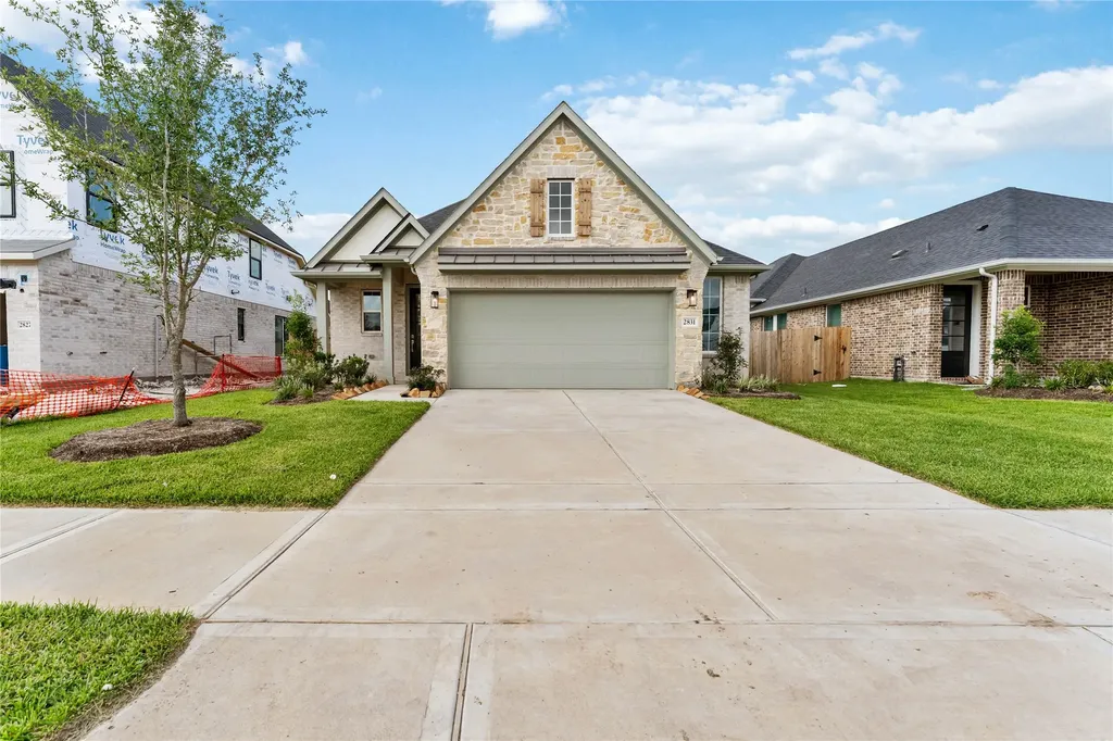 2831 Elm Creek Way Iowa Colony TX 77583