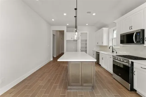 2831 Elm Creek Way Iowa Colony TX 77583