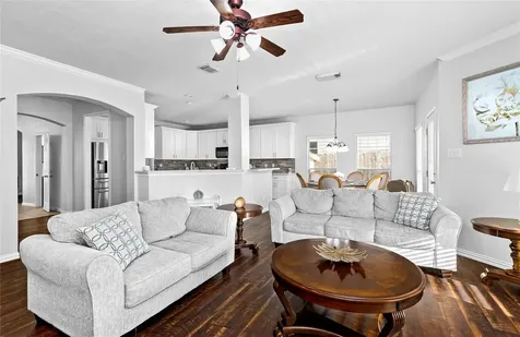6722 Haider Avenue Baytown TX 77521
