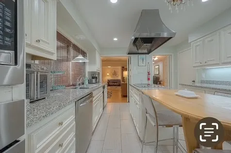 5203 Chesapeake Way Houston TX 77056