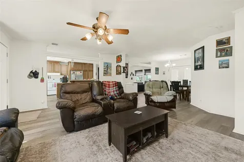 9222 Avenue C Liverpool TX 77577