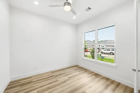 428 Summerset Landing Court Conroe TX 77304