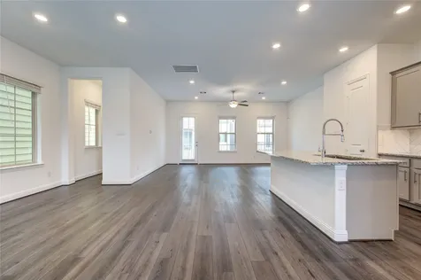 1417 Adell Rose Lane Houston TX 77043