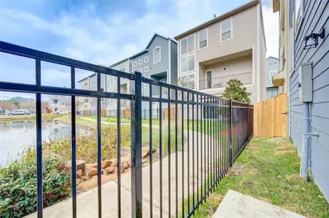 1417 Adell Rose Lane Houston TX 77043