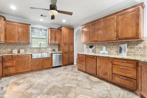 14742 Cypress Drive Conroe TX 77302