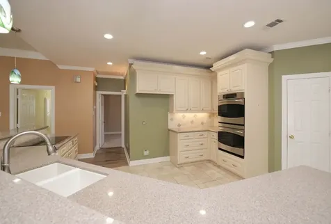 16001 Kevindale Court Houston TX 77040