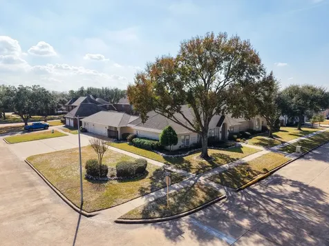 16001 Kevindale Court Houston TX 77040